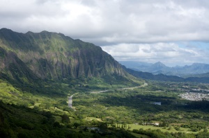 uitzicht vanaf de Stairway to Heaven | Oahu